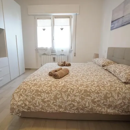 Casa La Cartolina Apartment *
