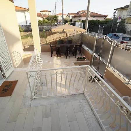 Appartamento Casa La Cartolina Querceta